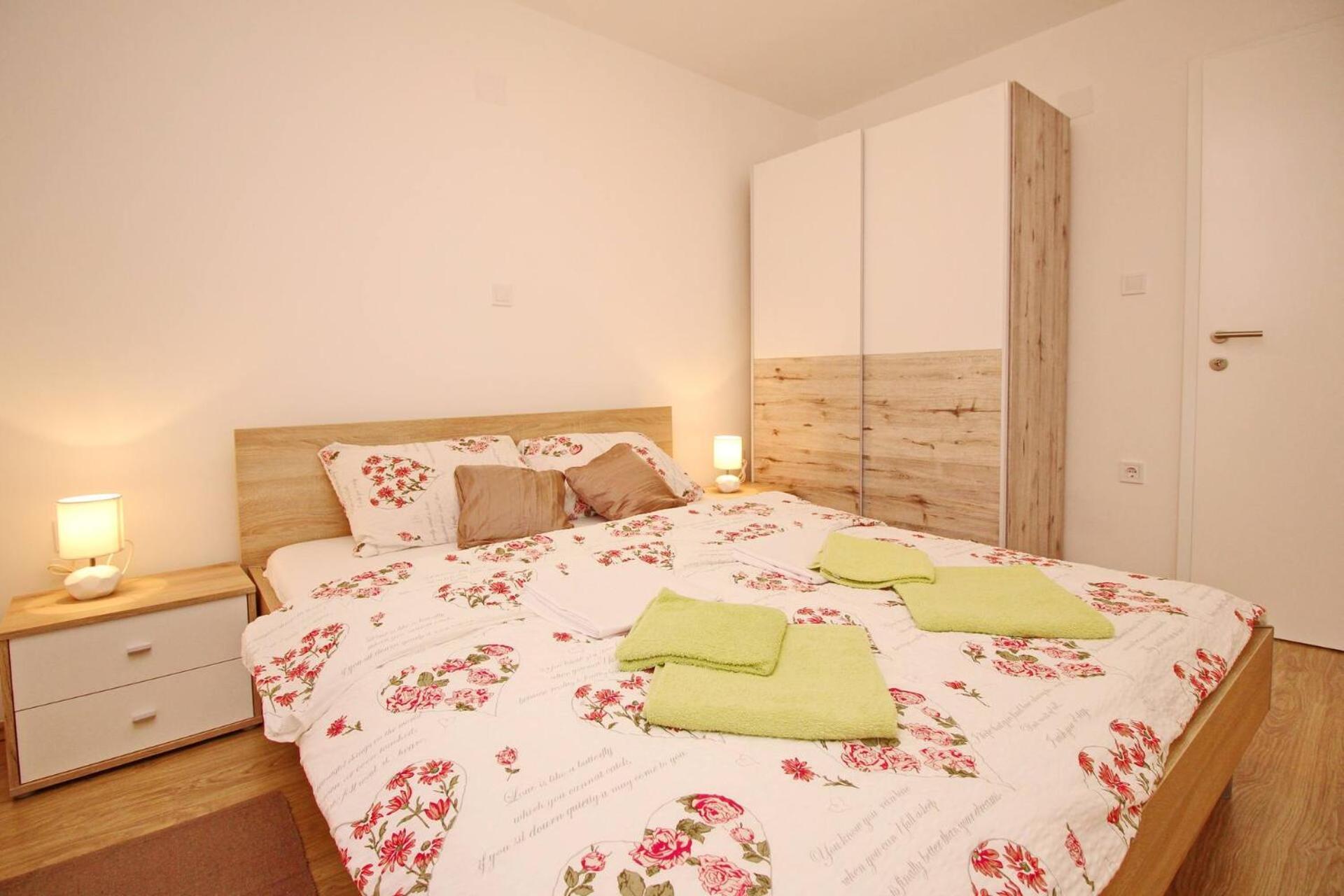 Apartments Vasilic-Cugalj-Smokvina Baška Kültér fotó