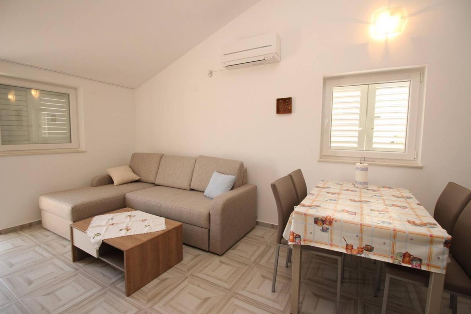 Apartments Vasilic-Cugalj-Smokvina Baška Kültér fotó