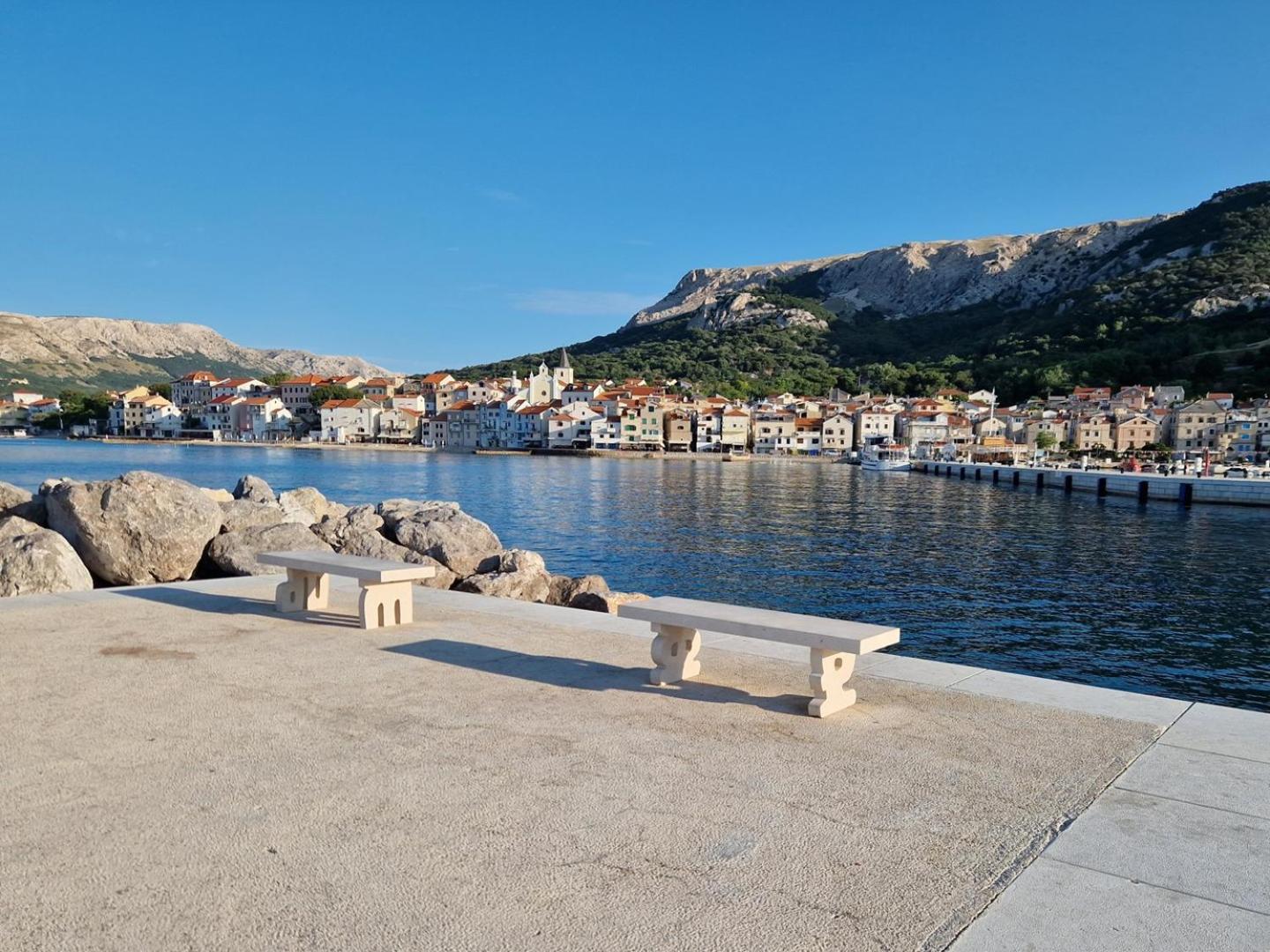 Apartments Vasilic-Cugalj-Smokvina Baška Kültér fotó